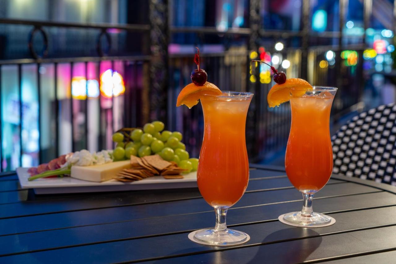 Four Points By Sheraton French Quarter Ню Орлиънс Екстериор снимка