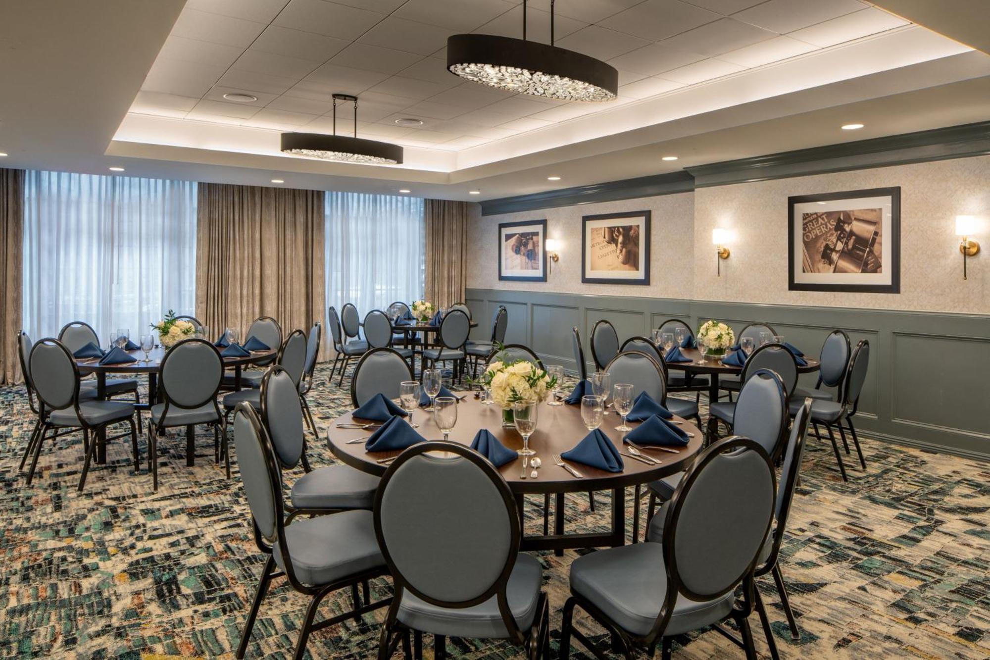 Four Points By Sheraton French Quarter Ню Орлиънс Екстериор снимка