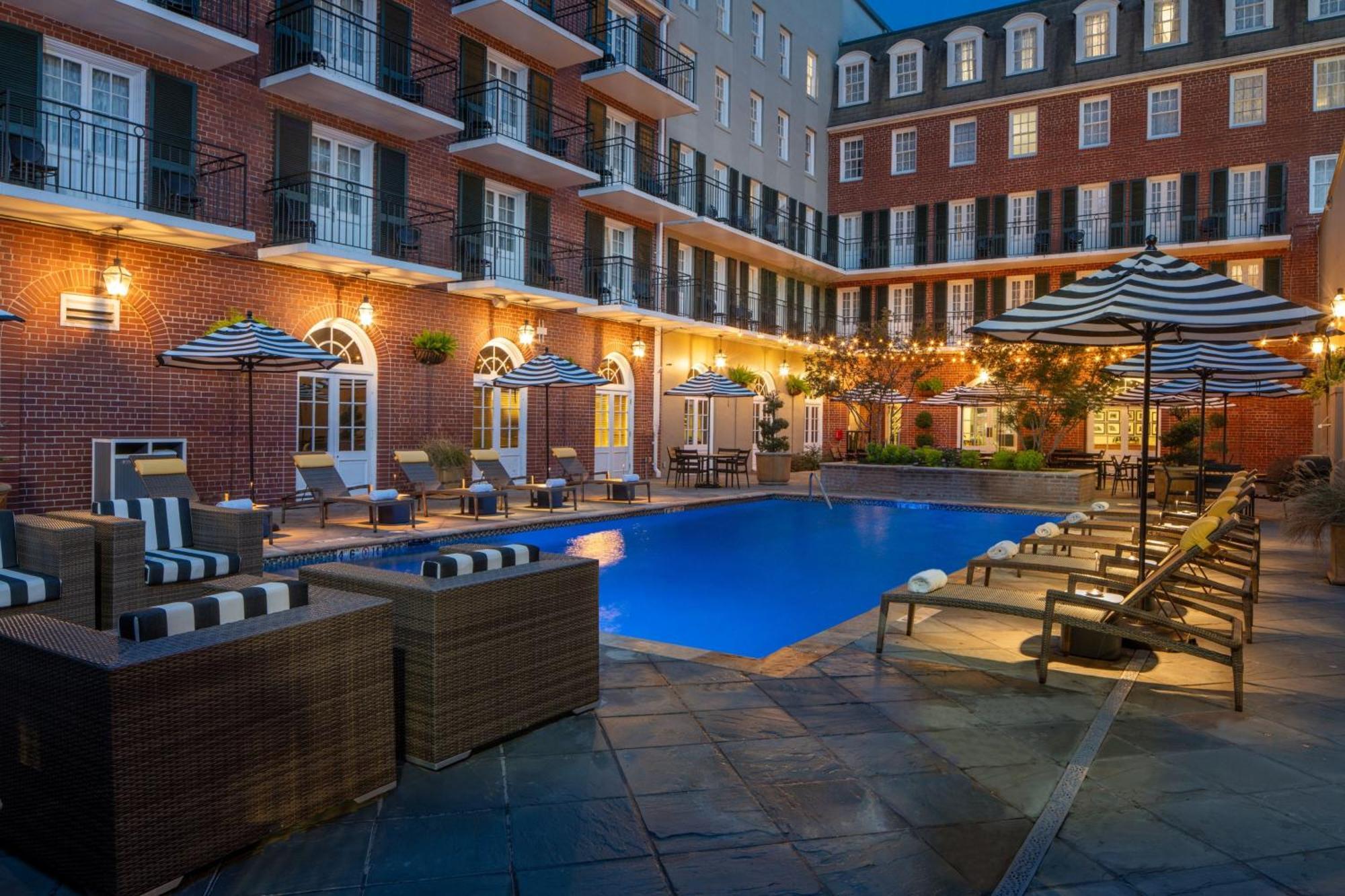 Four Points By Sheraton French Quarter Ню Орлиънс Екстериор снимка
