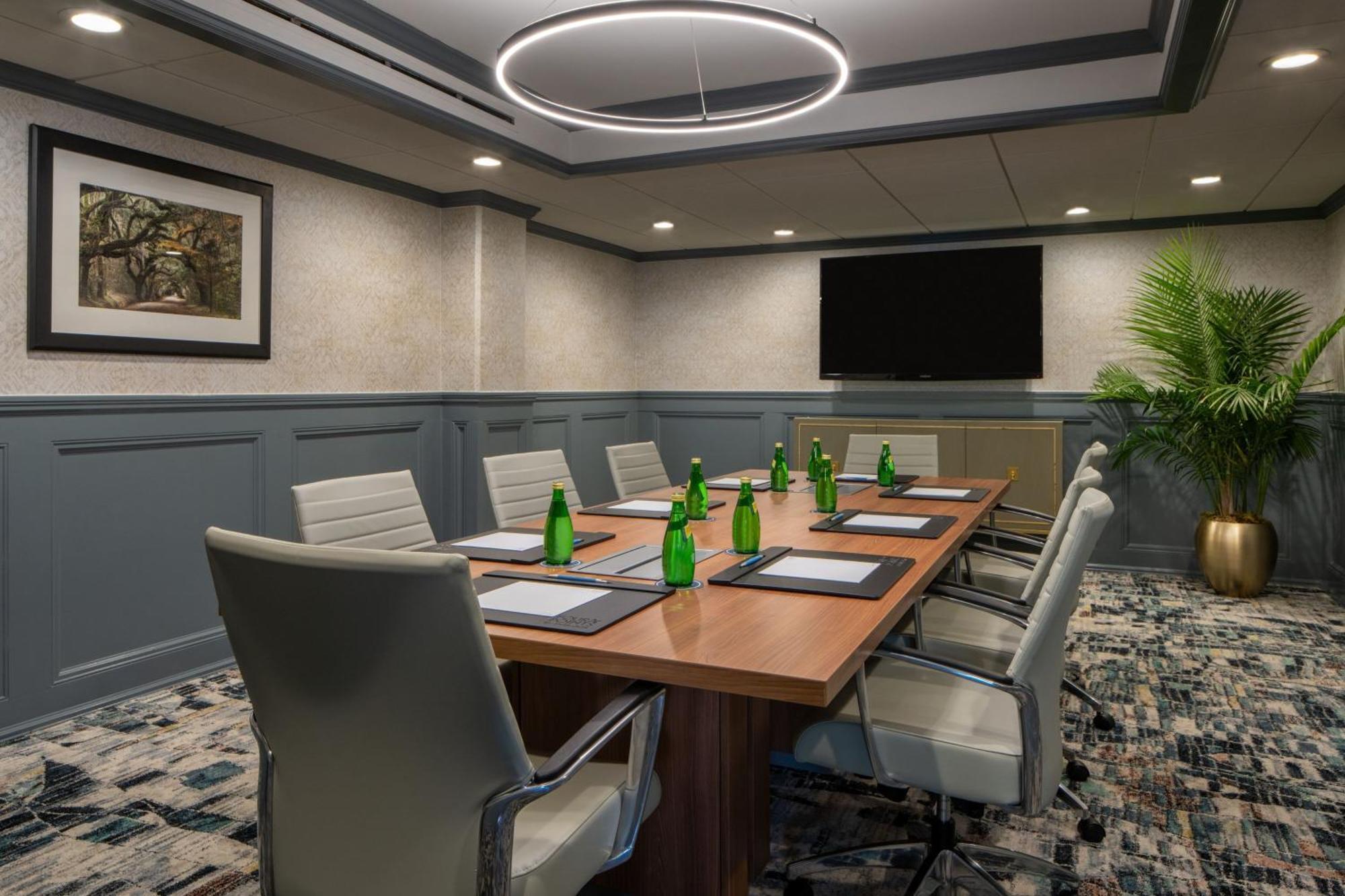 Four Points By Sheraton French Quarter Ню Орлиънс Екстериор снимка