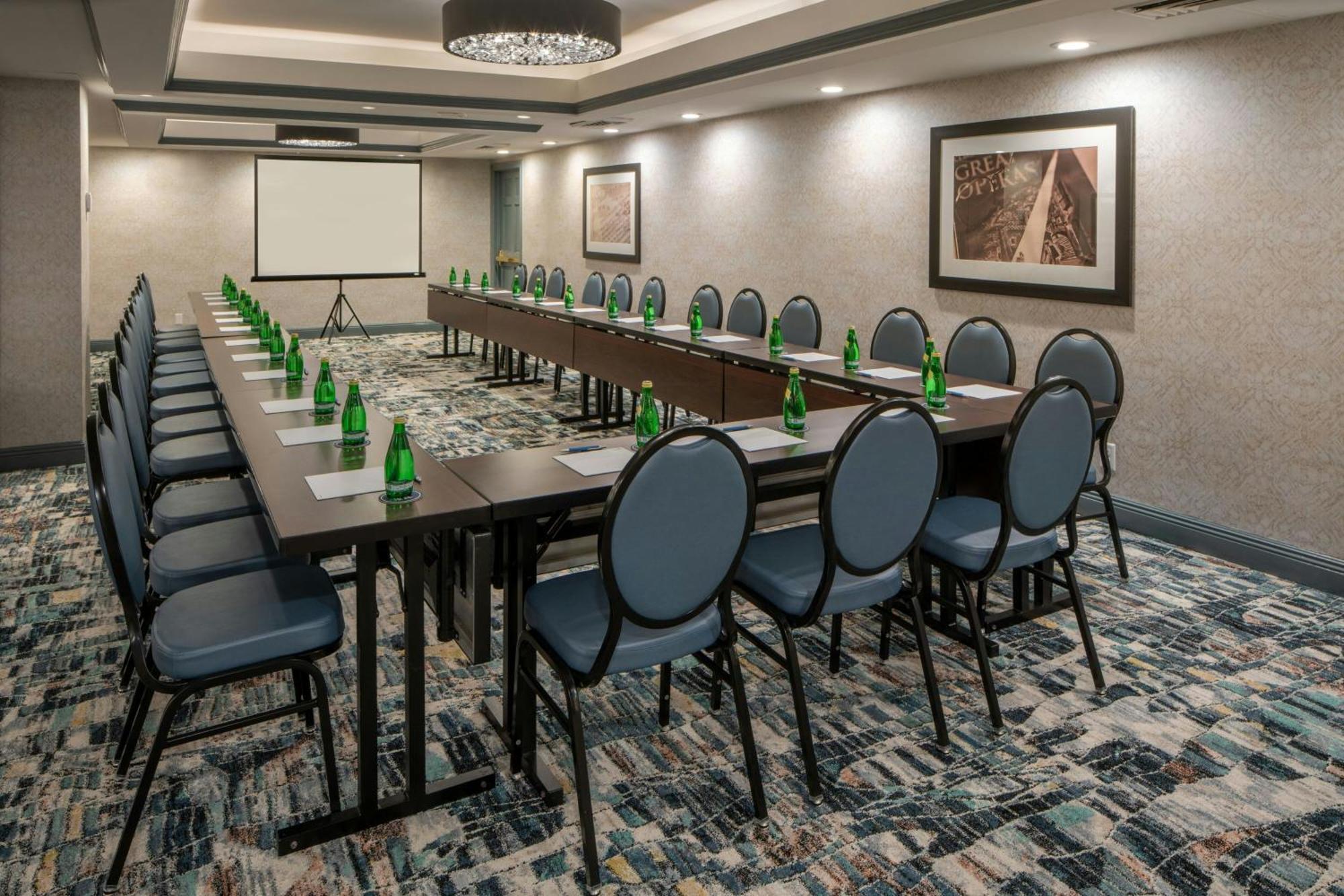Four Points By Sheraton French Quarter Ню Орлиънс Екстериор снимка